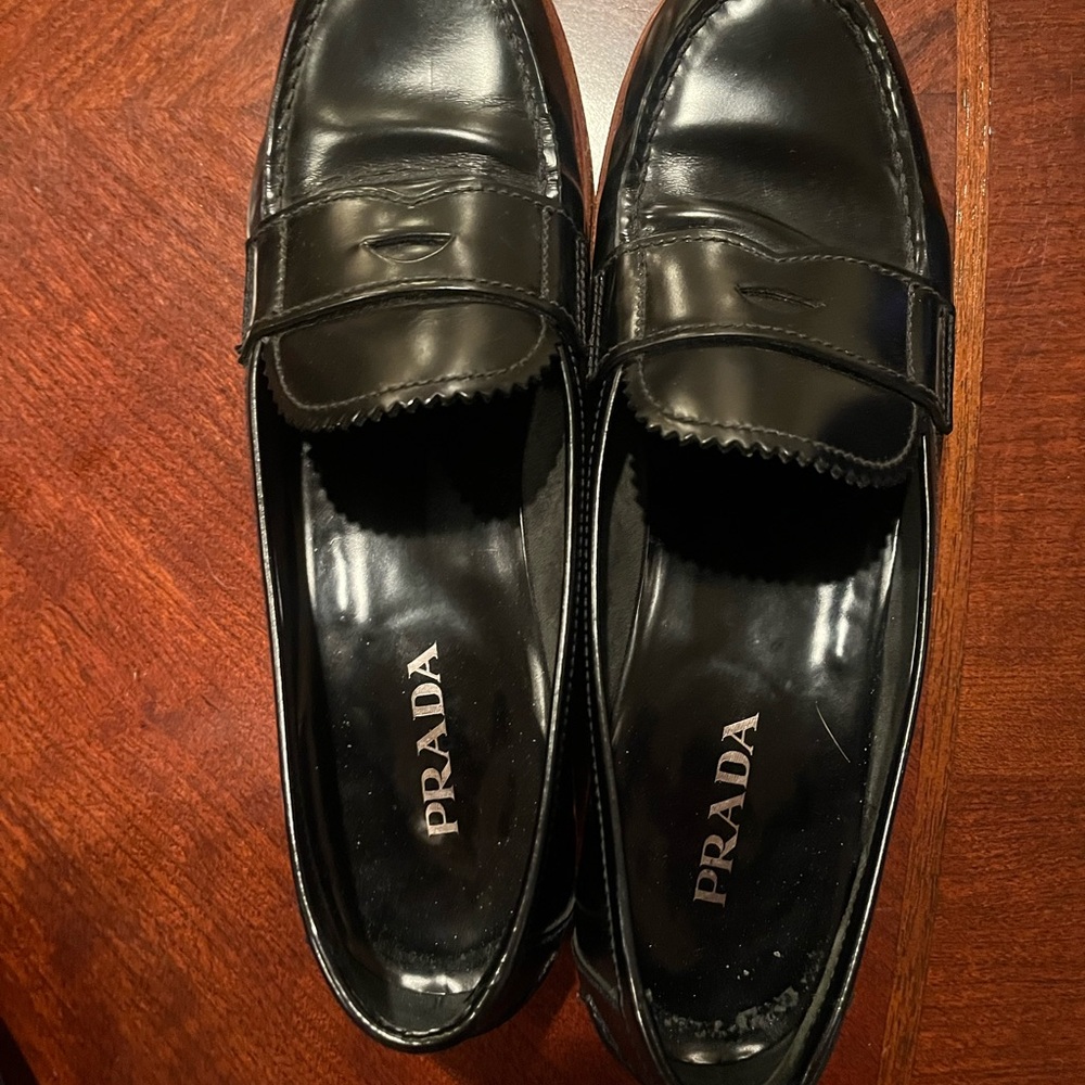 Prada Black Leather Loafers Classic Slip-Ons